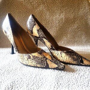 BCBG Girls Snake Embossed Faux Leather Pump Stilettos Brown/Tan - Size 8.5
